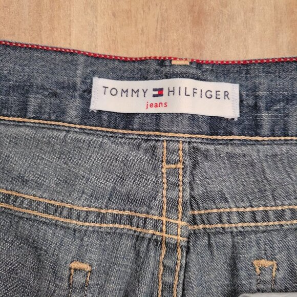 Tommy Hilfiger Jeans with Draw String Women Size 10 Inseam 25 Regular Wash - Picture 4 of 10